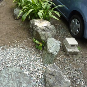 庭石の撤去処分-BEFORE01